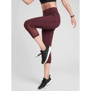 Athleta Lightning‎ Supersonic Capri Burgundy Athletic Yoga Workout Leggings XS